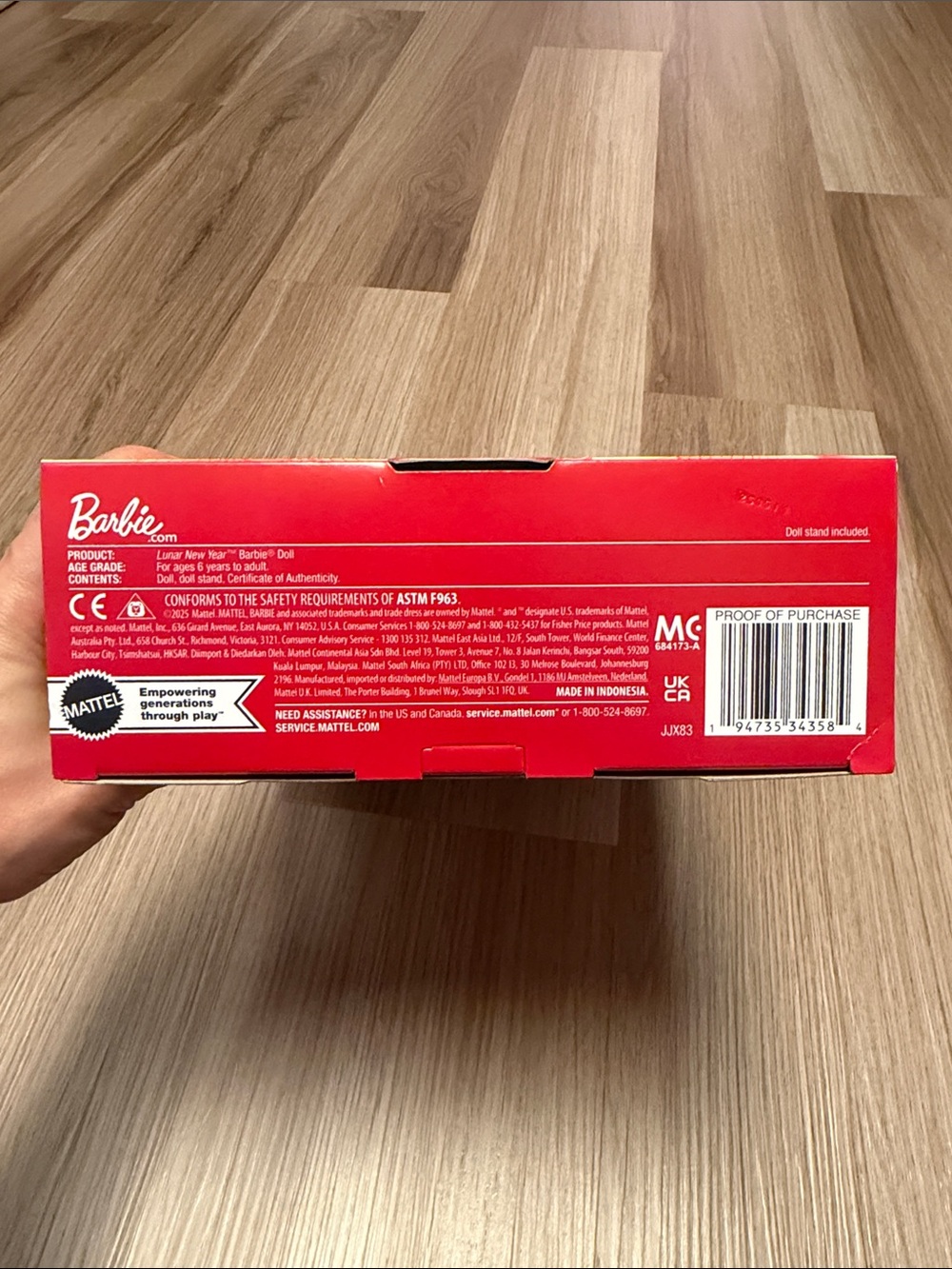 New Firecracker Lunar New Year 2026 Barbie - Picture 3 of 4